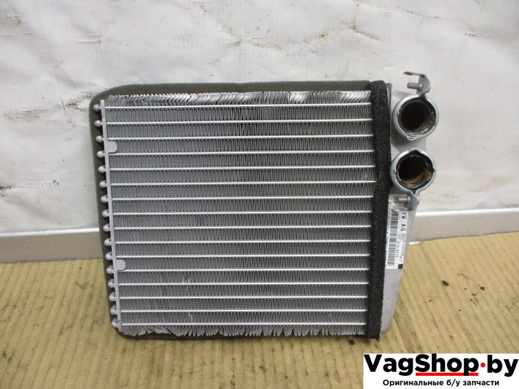 радиатор отопителя (печки) Volkswagen Golf 6 поколение 2010, 1.6 л., TDi, CAY, дизель, МКПП, красный, хетчбэк 5 дв., передний привод, 1K0819031B - фото №1