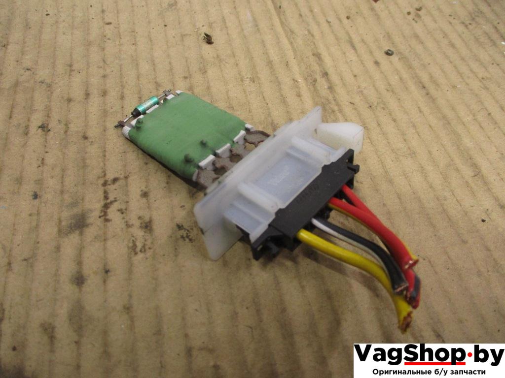 сопротивление печки Volkswagen Golf 6 поколение 2010, 1.6 л., TDi, CAY, дизель, МКПП, красный, хетчбэк 5 дв., передний привод - фото №1