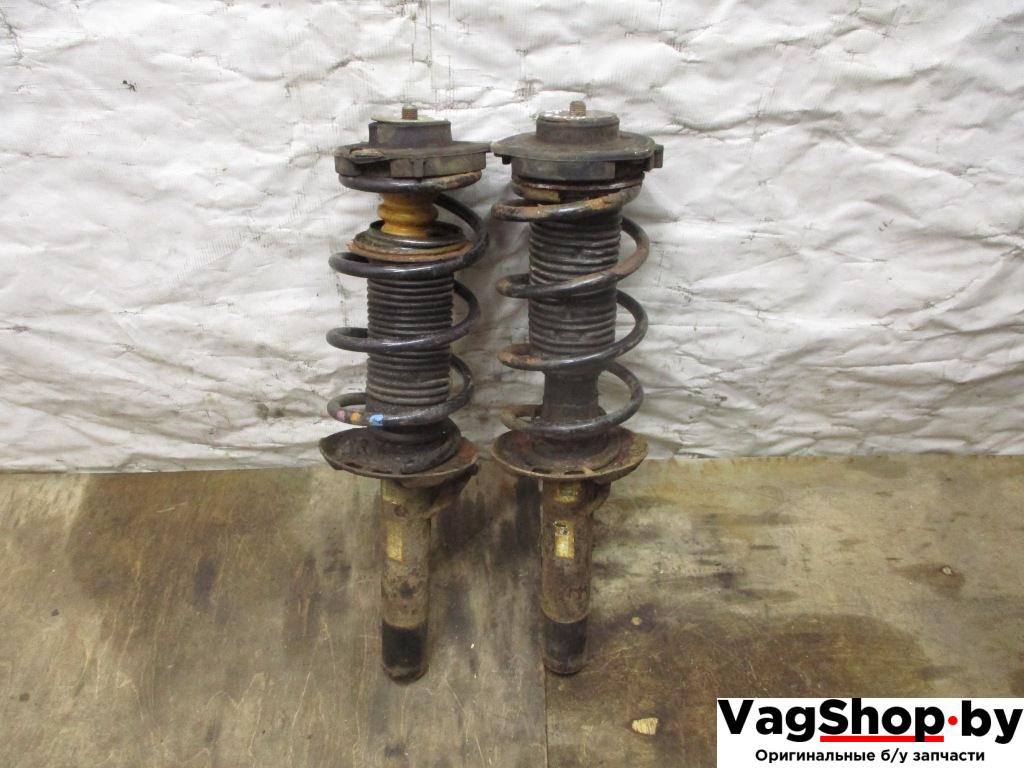 амортизатор передний Volkswagen Golf 6 поколение 2010, 1.6 л., TDi, CAY, дизель, МКПП, красный, хетчбэк 5 дв., передний привод, 1K0413031BF - фото №1