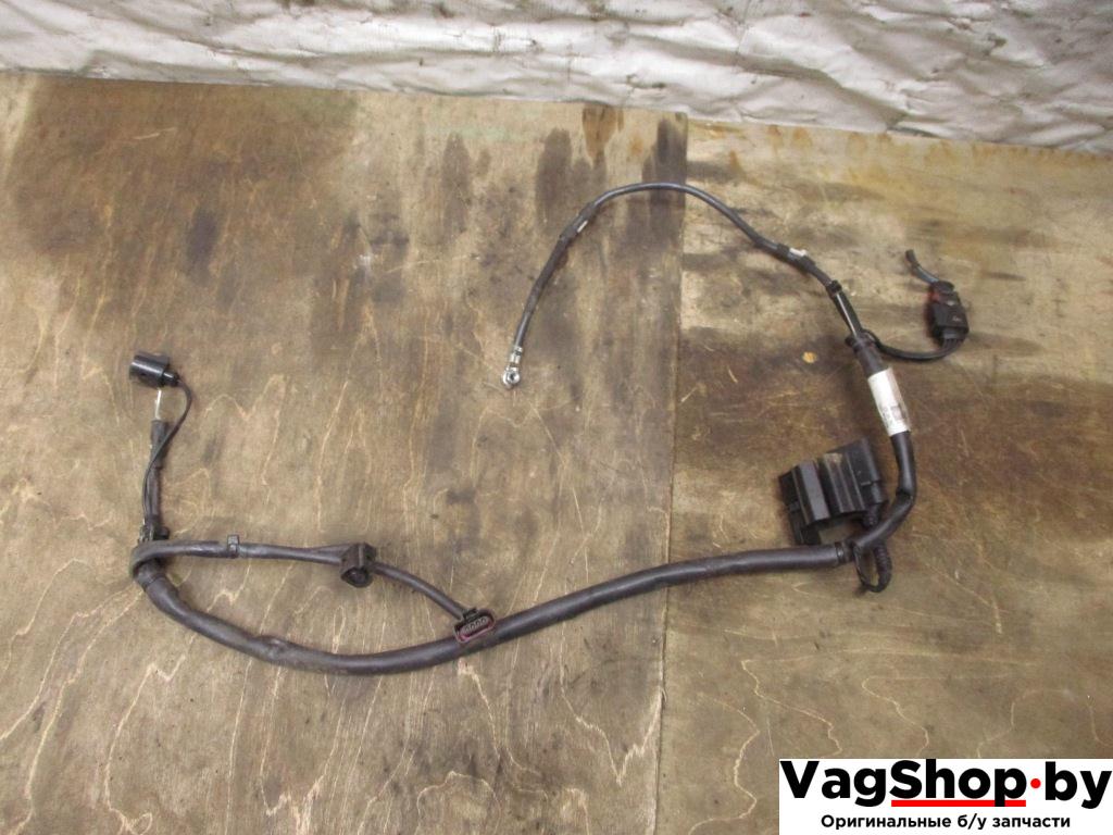 проводка Volkswagen Golf 6 поколение 2010, 1.6 л., TDi, CAY, дизель, МКПП, красный, хетчбэк 5 дв., передний привод, 1K0971349DH - фото №1