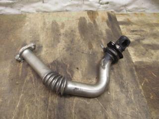 трубка системы рециркуляции EGR Volkswagen Golf 6 поколение 2010, 1.6 л., TDi, CAY, дизель, МКПП, красный, хетчбэк 5 дв., передний привод, 03L131521R