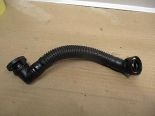 патрубок вентиляции картера Volkswagen Golf 6 поколение 2010, 1.6 л., TDi, CAY, дизель, МКПП, красный, хетчбэк 5 дв., передний привод, 03L103493G