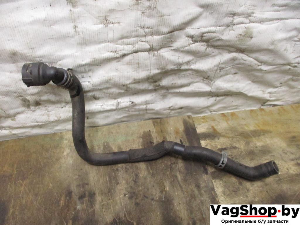 патрубок (трубопровод, шланг) Volkswagen Golf 6 поколение 2010, 1.6 л., TDi, CAY, дизель, МКПП, красный, хетчбэк 5 дв., передний привод, 1K0122157JH - фото №1