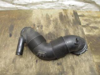 патрубок воздушного фильтра Volkswagen Golf 6 поколение 2010, 1.6 л., TDi, CAY, дизель, МКПП, красный, хетчбэк 5 дв., передний привод, 3C0129654M