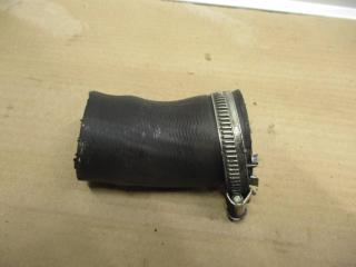 патрубок интеркулера Volkswagen Golf 6 поколение 2010, 1.6 л., TDi, CAY, дизель, МКПП, красный, хетчбэк 5 дв., передний привод, 1K0145828T