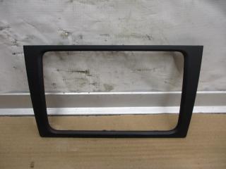 накладка на торпедо (консоль) Volkswagen Golf 6 поколение 2010, 1.6 л., TDi, CAY, дизель, МКПП, красный, хетчбэк 5 дв., передний привод, 5K0858063E