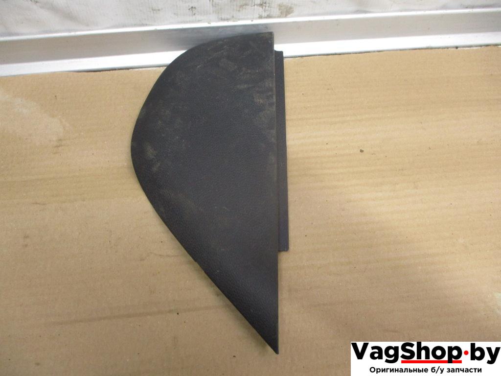 накладка на торпедо (консоль) Volkswagen Golf 6 поколение 2010, 1.6 л., TDi, CAY, дизель, МКПП, красный, хетчбэк 5 дв., передний привод, 5K0858248D - фото №1