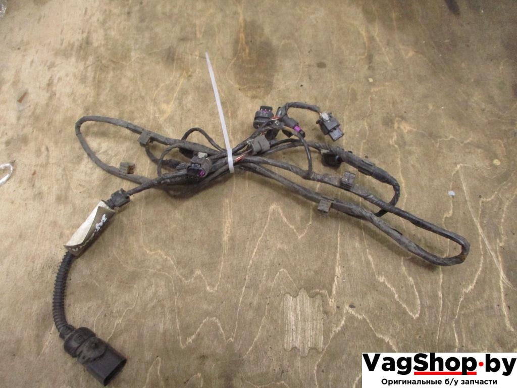 Проводка бампера заднего Volkswagen Touran 2 2013, 2.0 л., TDi, CFH, дизель, МКПП, синий, минивэн, передний привод - фото №1