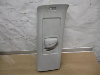 обшивка стойки задней левой Volkswagen Touran 2 2013, 2.0 л., TDi, CFH, дизель, МКПП, синий, минивэн, передний привод, 1T0867287F