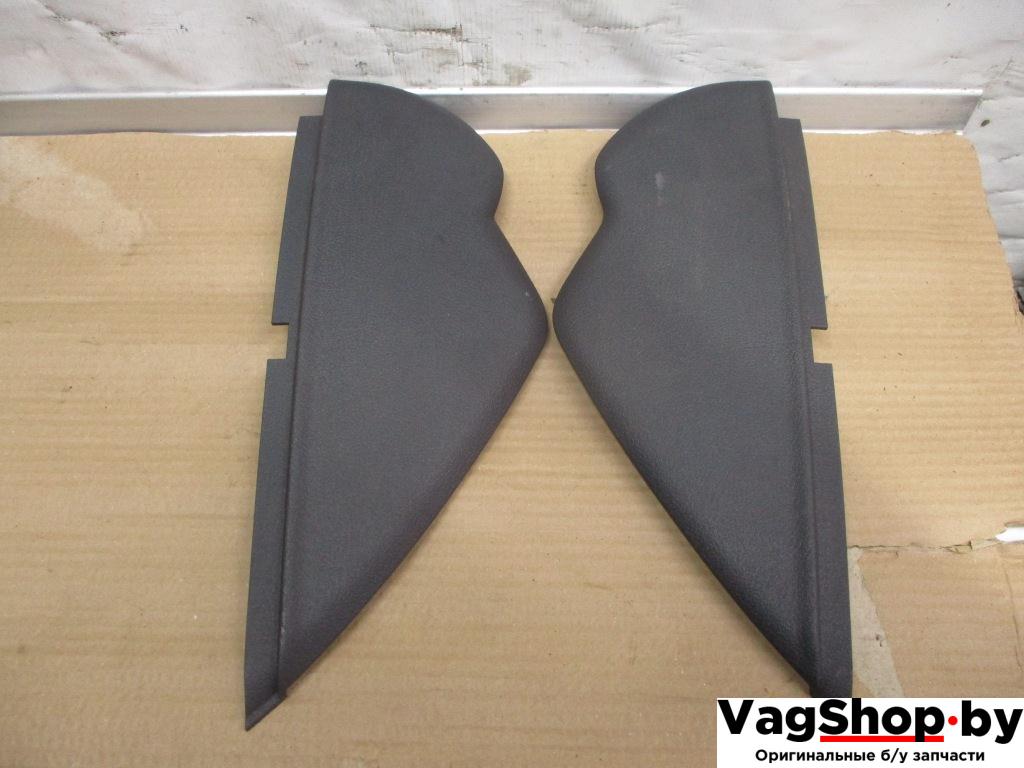 накладка на торпедо (консоль) Volkswagen Touran 2 2013, 2.0 л., TDi, CFH, дизель, МКПП, синий, минивэн, передний привод, 1T2858247C, 1T2858248B - фото №1