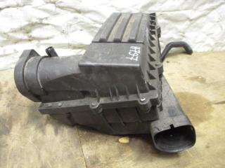 корпус воздушного фильтра Volkswagen Touran 2 2013, 2.0 л., TDi, CFH, дизель, МКПП, синий, минивэн, передний привод, 3C0129601CD, 3C0129607BG