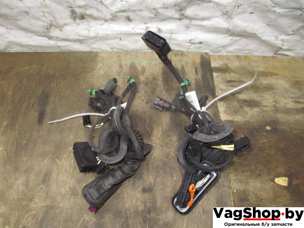 дверная проводка Volkswagen Touran 2 2013, 2.0 л., TDi, CFH, дизель, МКПП, синий, минивэн, передний привод - фото №1