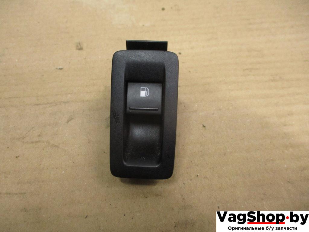 кнопка открытия лючка топливного бака Volkswagen Touran 2 2013, 2.0 л., TDi, CFH, дизель, МКПП, синий, минивэн, передний привод, 1T0959833A - фото №1