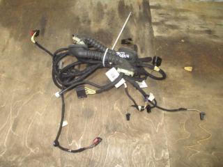 Проводка крышки багажника Volkswagen Touran 2 2013, 2.0 л., TDi, CFH, дизель, МКПП, синий, минивэн, передний привод