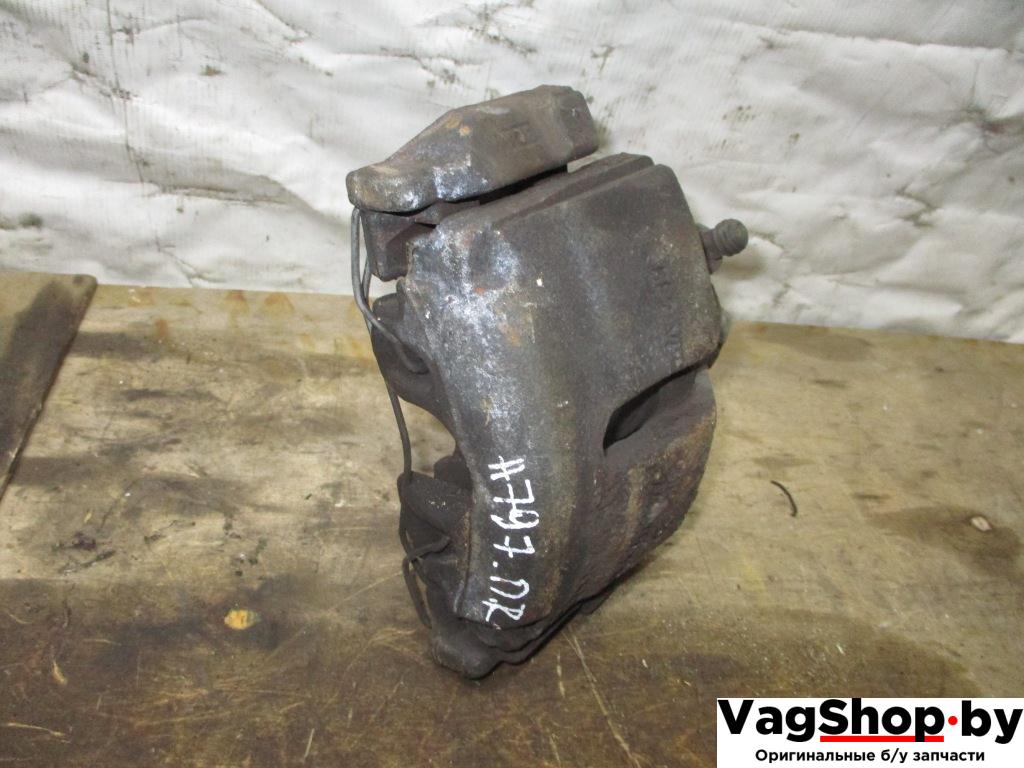 суппорт передний правый Volkswagen Touran 2 2013, 2.0 л., TDi, CFH, дизель, МКПП, синий, минивэн, передний привод - фото №1