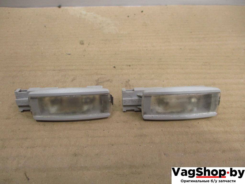 фонарь салона (плафон) Volkswagen Touran 2 2013, 2.0 л., TDi, CFH, дизель, МКПП, синий, минивэн, передний привод, 1K0947109 - фото №1