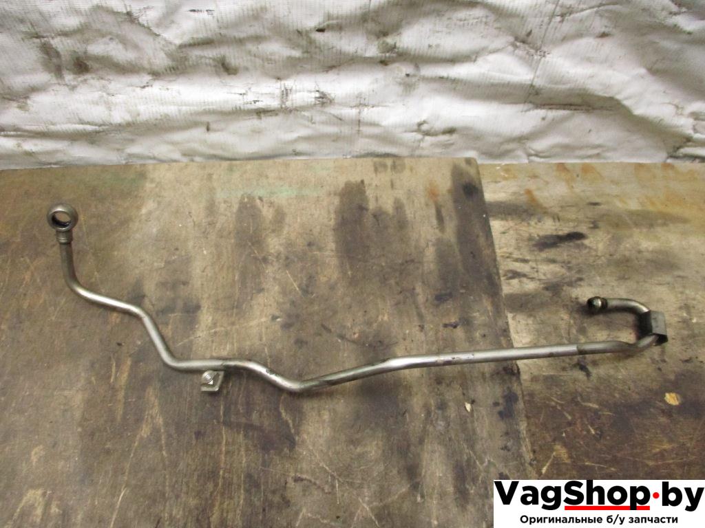 масляная трубка турбины Volkswagen Touran 2 2013, 2.0 л., TDi, CFH, дизель, МКПП, синий, минивэн, передний привод, 03L145771AN - фото №1