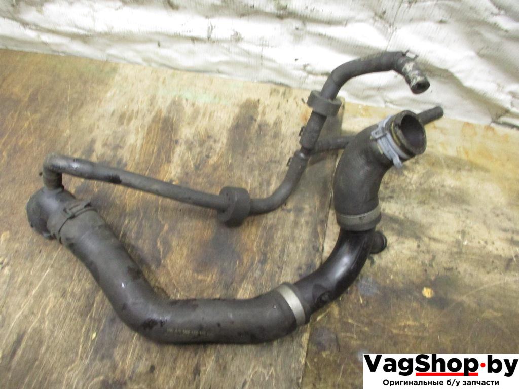 патрубок (трубопровод, шланг) Volkswagen Touran 2 2013, 2.0 л., TDi, CFH, дизель, МКПП, синий, минивэн, передний привод, 1K0121101KN - фото №1