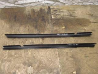 уплотнитель Volkswagen Passat B6 2009, 2.0 л., TDi, CBD, дизель, МКПП, серебро, седан, передний привод, 3C5839471B, 3C5839472B