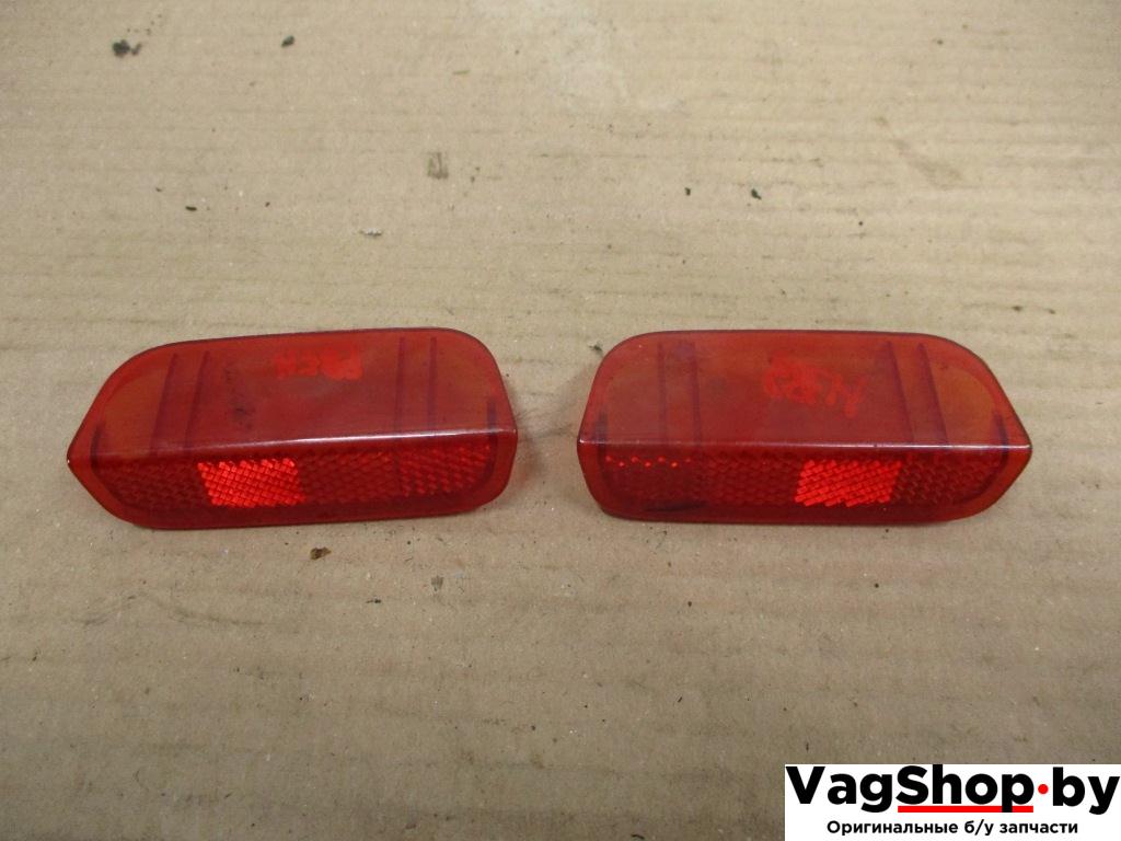 катафот Volkswagen Passat B6 2009, 2.0 л., TDi, CBD, дизель, МКПП, серебро, седан, передний привод, 1K0947419A - фото №1