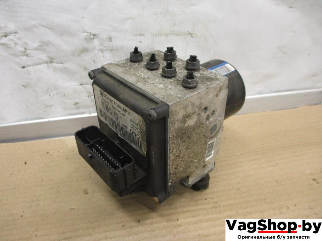 блок ABS Volkswagen Passat B6 2009, 2.0 л., TDi, CBD, дизель, МКПП, серебро, седан, передний привод, 3C0614109AF - фото №1