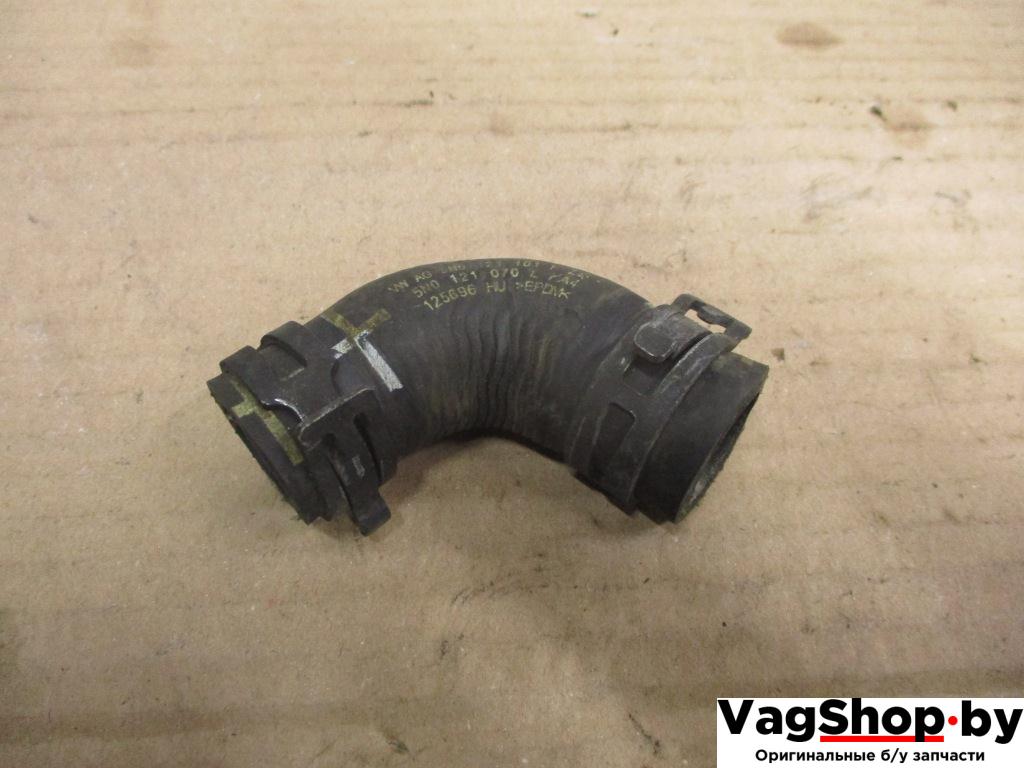 патрубок (трубопровод, шланг) Volkswagen Passat B6 2009, 2.0 л., TDi, CBD, дизель, МКПП, серебро, седан, передний привод, 5N0121070L - фото №1