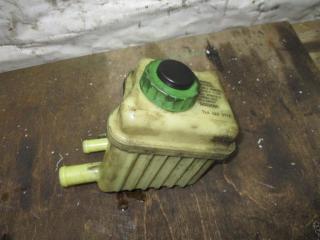 бачок гидроусилителя Volkswagen Touareg 1 поколение [рестайлинг] 2008, 3.0 л., TDi, BKS, дизель, АКПП, черный, внедорожник 5 дв., полный привод, 7L6422371E