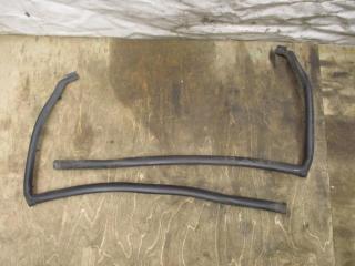 уплотнитель Volkswagen Touareg 1 поколение [рестайлинг] 2008, 3.0 л., TDi, BKS, дизель, АКПП, черный, внедорожник 5 дв., полный привод, 7L0839761D, 7L0839762D