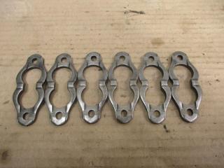 крепление форсунки Volkswagen Touareg 1 поколение [рестайлинг] 2008, 3.0 л., TDi, BKS, дизель, АКПП, черный, внедорожник 5 дв., полный привод, 059130216C