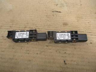 датчик удара Volkswagen Touareg 1 поколение [рестайлинг] 2008, 3.0 л., TDi, BKS, дизель, АКПП, серый, внедорожник 5 дв., полный привод, 7L0909606B