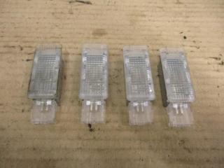 фонарь салона (плафон) Volkswagen Touareg 1 поколение [рестайлинг] 2008, 3.0 л., TDi, BKS, дизель, АКПП, серый, внедорожник 5 дв., полный привод, 6L0947565, 7L0947415