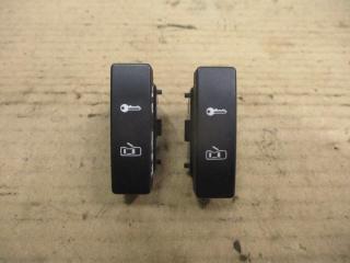 кнопка центрального замка Volkswagen Touareg 1 поколение [рестайлинг] 2008, 3.0 л., TDi, BKS, дизель, АКПП, серый, внедорожник 5 дв., полный привод, 7L6962125