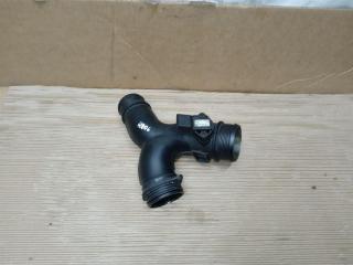 патрубок интеркулера Volkswagen Touareg 1 поколение [рестайлинг] 2008, 3.0 л., TDi, BKS, дизель, АКПП, серый, внедорожник 5 дв., полный привод, 7L6145795AB