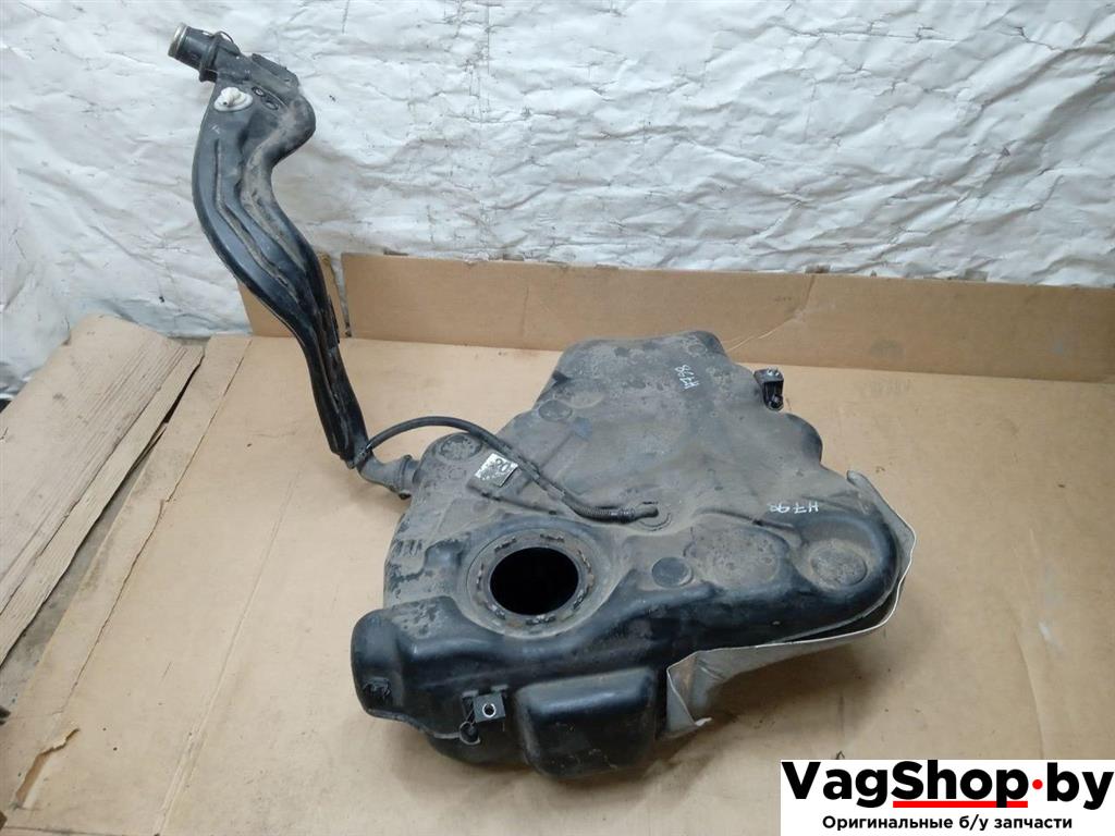 бак топливный Volkswagen Golf 6 поколение 2011, 2.0 л., TDi, CFF, дизель, МКПП, серебро, хетчбэк 5 дв., передний привод, 1K0201085 - фото №1