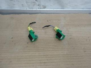 датчик удара Volkswagen Golf 6 поколение 2011, 2.0 л., TDi, CFF, дизель, МКПП, серебро, хетчбэк 5 дв., передний привод, 5K0959351