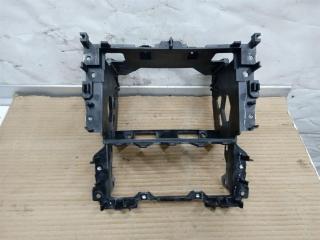 рамка под магнитолу Volkswagen Golf 6 поколение 2011, 2.0 л., TDi, CFF, дизель, МКПП, серебро, хетчбэк 5 дв., передний привод, 5K0858089E