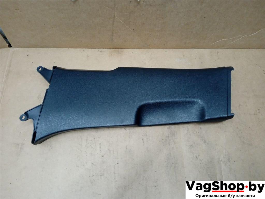 обшивка стойки центральной левой Volkswagen Golf 6 поколение 2011, 2.0 л., TDi, CFF, дизель, МКПП, серебро, хетчбэк 5 дв., передний привод, 1K4867297J - фото №1