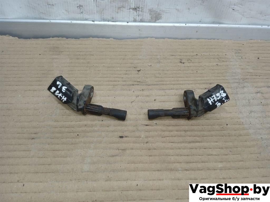 датчик ABS Volkswagen Golf 6 поколение 2011, 2.0 л., TDi, CFF, дизель, МКПП, серебро, хетчбэк 5 дв., передний привод, WHT003859, WHT003858 - фото №1