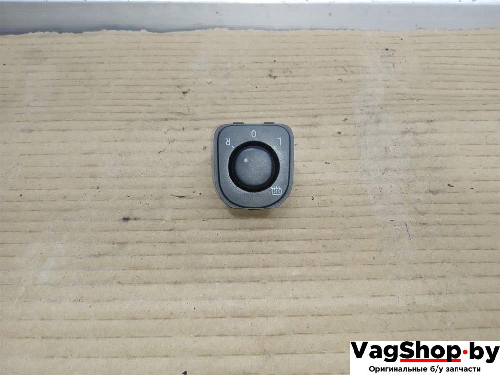 джойстик регулировки зеркал Volkswagen Golf 6 поколение 2011, 2.0 л., TDi, CFF, дизель, МКПП, серебро, хетчбэк 5 дв., передний привод, 1K0959565L - фото №1