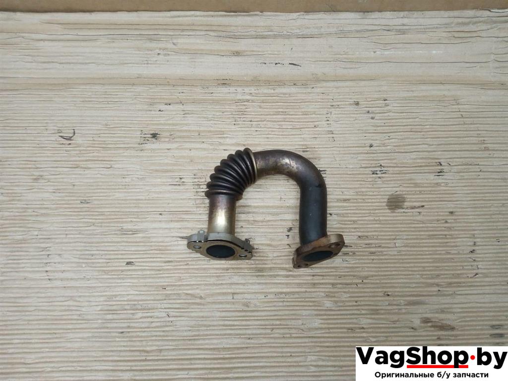 трубка системы рециркуляции EGR Volkswagen Golf 6 поколение 2011, 2.0 л., TDi, CFF, дизель, МКПП, серебро, хетчбэк 5 дв., передний привод, 03P131521B - фото №1