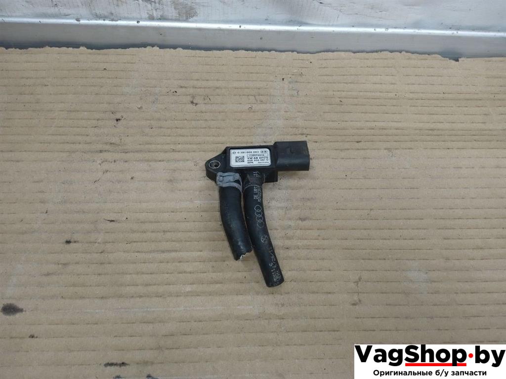 датчик давления (температуры) выхлопных газов Volkswagen Golf 6 поколение 2011, 2.0 л., TDi, CFF, дизель, МКПП, серебро, хетчбэк 5 дв., передний привод, 059906051C - фото №1