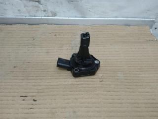 датчик уровня масла Volkswagen Golf 6 поколение 2011, 2.0 л., TDi, CFF, дизель, МКПП, серебро, хетчбэк 5 дв., передний привод, 03C907660G