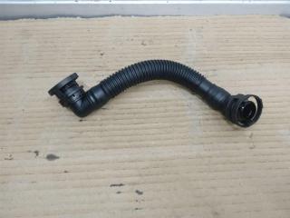 патрубок вентиляции картера Volkswagen Golf 6 поколение 2011, 2.0 л., TDi, CFF, дизель, МКПП, серебро, хетчбэк 5 дв., передний привод, 03L103493AE