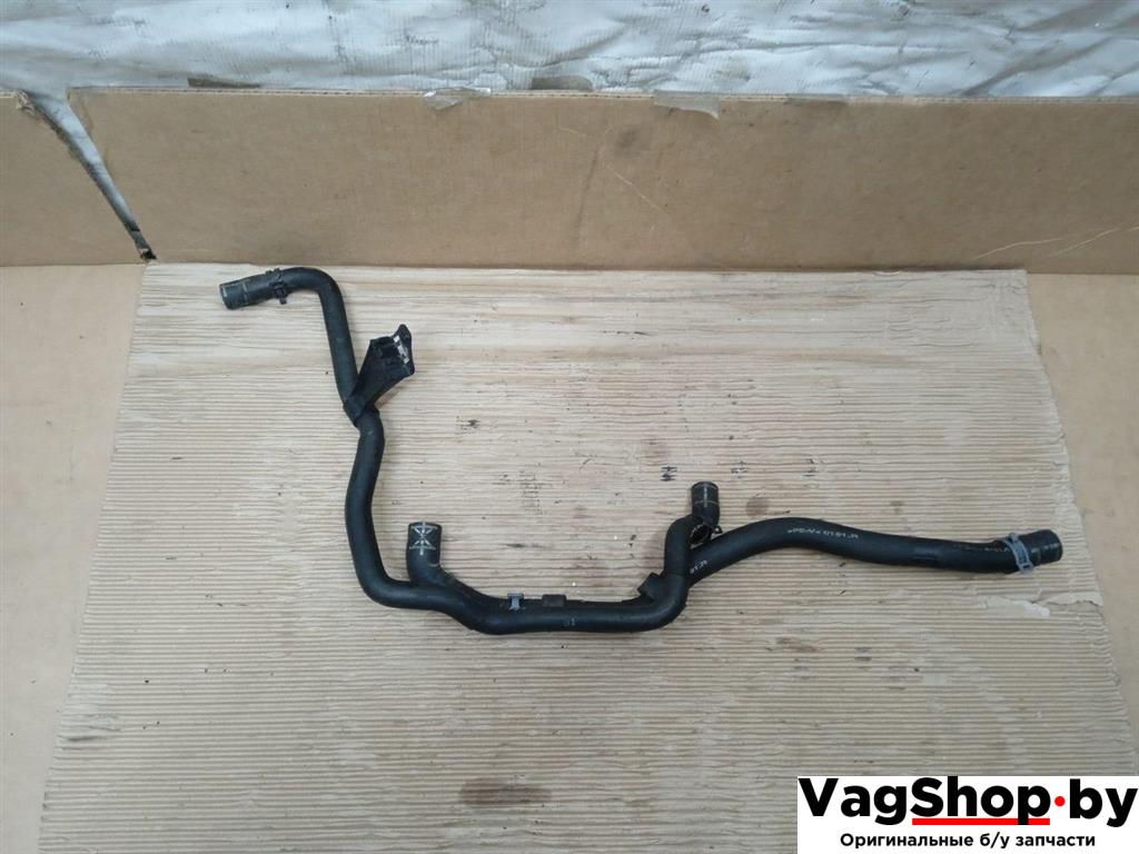 патрубок (трубопровод, шланг) Volkswagen Golf 6 поколение 2011, 2.0 л., TDi, CFF, дизель, МКПП, серебро, хетчбэк 5 дв., передний привод, 1K0122109CF - фото №1