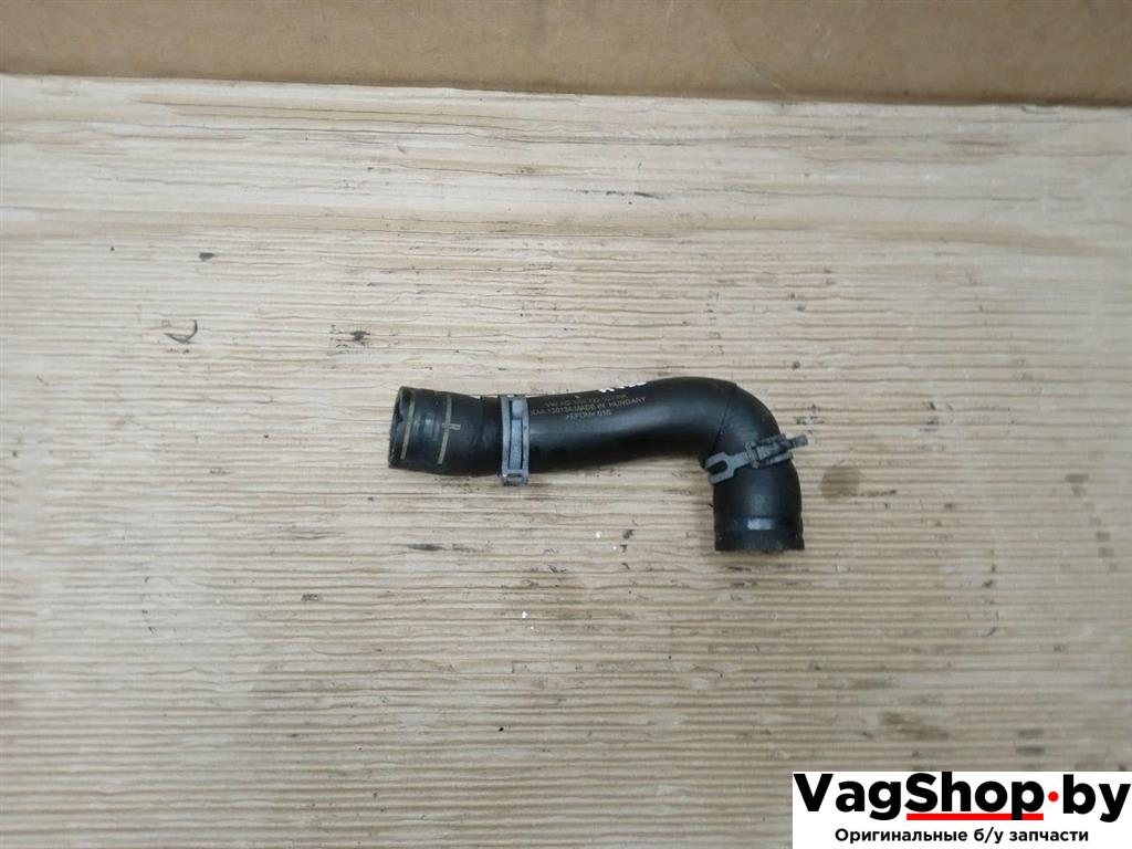 патрубок (трубопровод, шланг) Volkswagen Golf 6 поколение 2011, 2.0 л., TDi, CFF, дизель, МКПП, серебро, хетчбэк 5 дв., передний привод, 1K0122051HK - фото №1