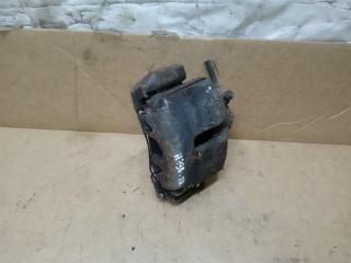 суппорт передний правый Volkswagen Golf 6 поколение 2011, 2.0 л., TDi, CFF, дизель, МКПП, серебро, хетчбэк 5 дв., передний привод