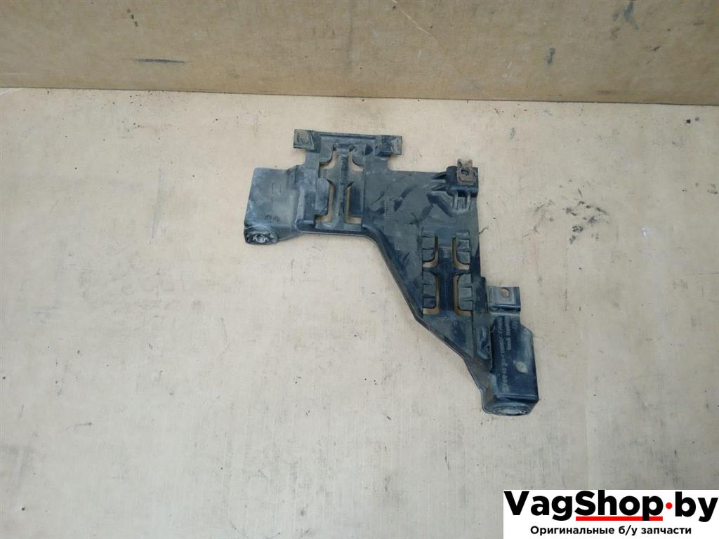 крепление фары правой Audi Q5 8R 2011, 2.0 л., TDi, CJC, дизель, МКПП, серебро, внедорожник 5 дв., полный привод, 1000717075 - фото №1