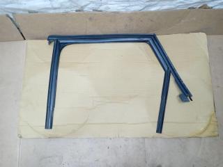 направляющая стекла Audi A4 B8/8K [рестайлинг] 2013, 2.0 л., TDi, CGL, дизель, МКПП, серый, универсал, передний привод, 8K9839439F, 8K9839440F