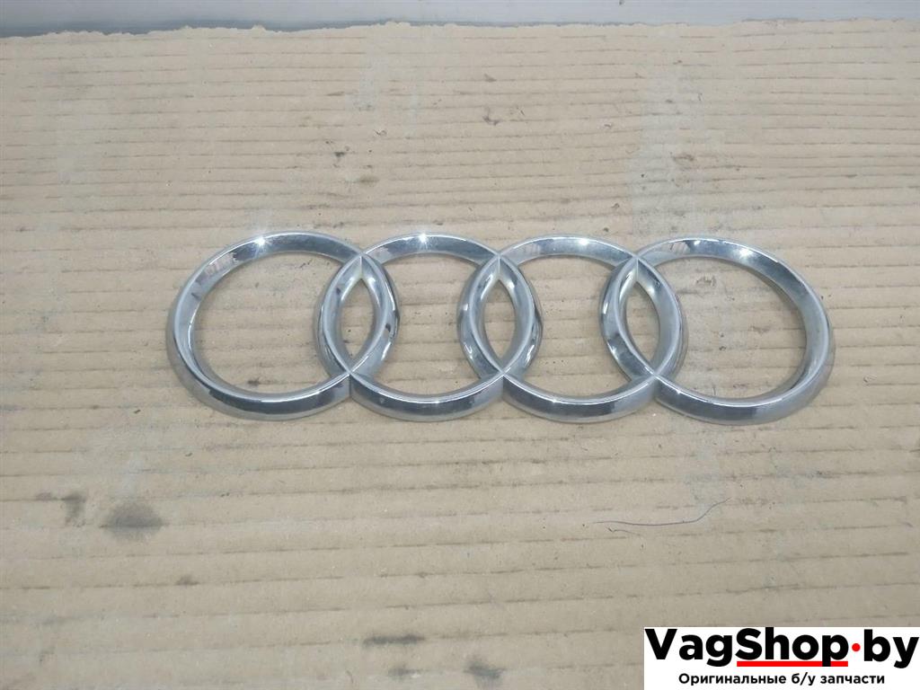 эмблема Audi Q5 8R 2011, 2.0 л., TDi, CJC, дизель, МКПП, серебро, внедорожник 5 дв., полный привод - фото №1
