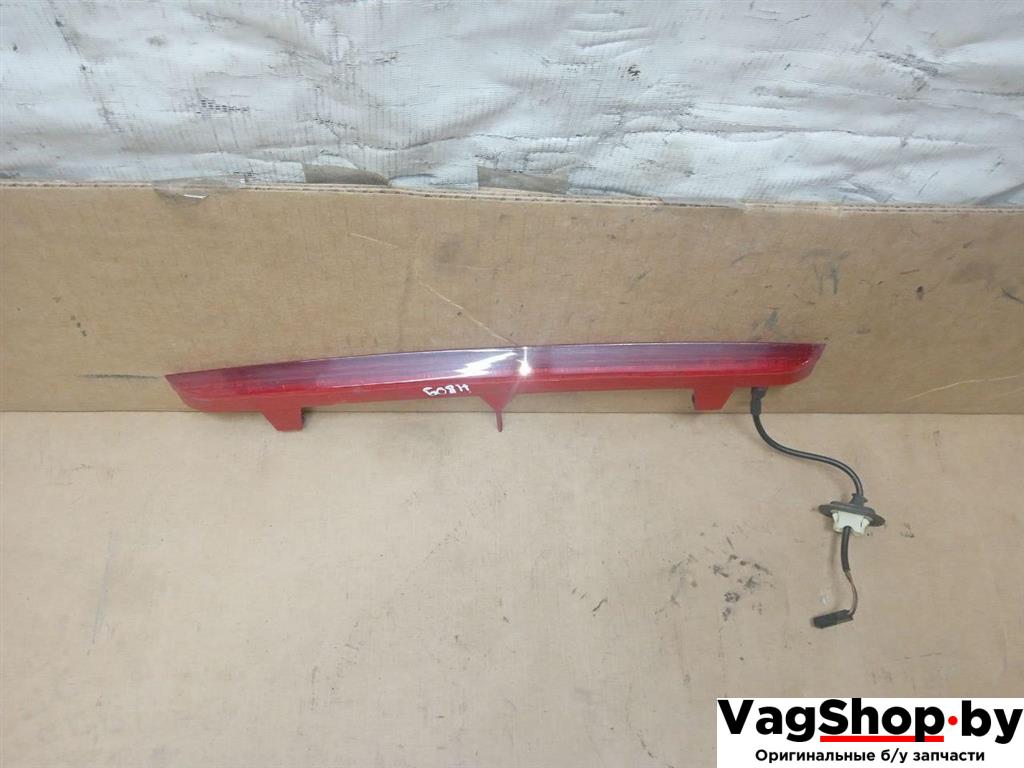 стоп-сигнал Audi Q5 8R 2011, 2.0 л., TDi, CJC, дизель, МКПП, серебро, внедорожник 5 дв., полный привод, 8R0945097 - фото №1